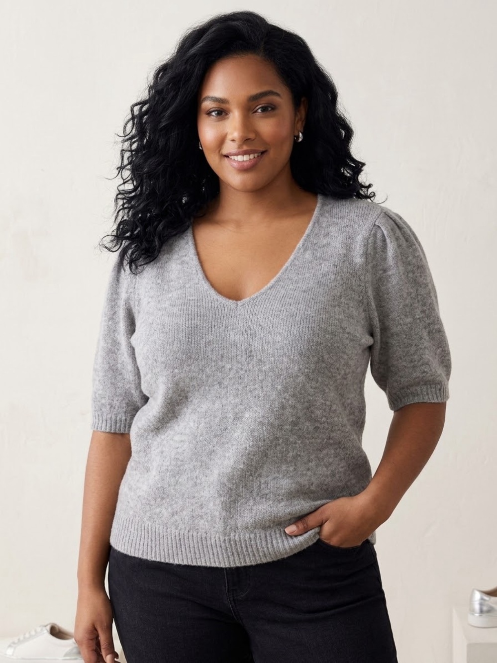 Nine West Heather Gray V-Neck Short Puff Sleeve Sweater